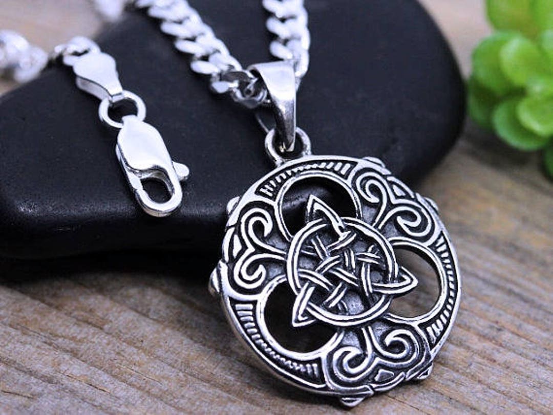 Irish Jewelry, Mens Necklace, Engraving Not Included. Unisex Irish