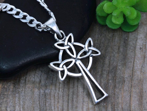 Irish outlet necklace mens