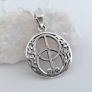 925 Sterling  Silver Chalice Well Necklace, Vesica Piscis Necklace, Mandorla, Spiritual Oasis, Sanctuary Sacred. Glastonbury