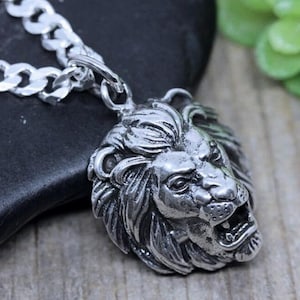 Sterling silver Lion head Necklace, Silver Lion Pendant, Mens Necklace, Choose Chain, Lion Necklace. Leo Zodiac sign. Silver Mens Jewelry