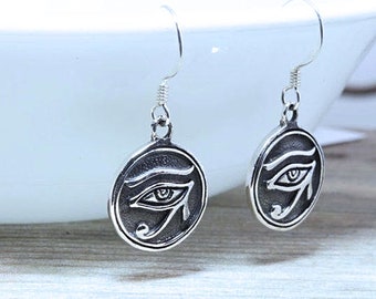 eye of ra earrings, horus earrings, Sterligng silver Eye of Horus earrings, silver Eye of Ra earrings, Egyptian Eye Earrings. eye of horus