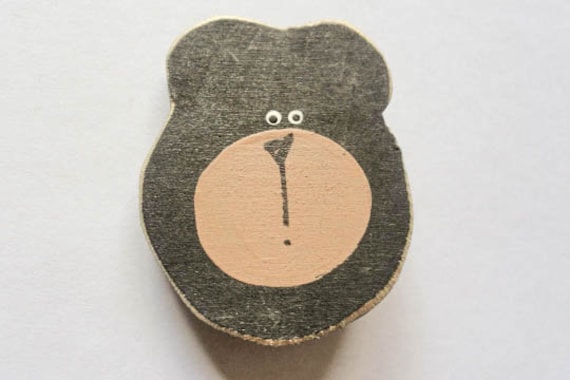 Vintage Handmade Black Bear Wooden Brooch Pin Bro… - image 1