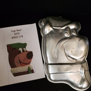 Wilton Yogi Bear Cartoon Cake Pan Birthday Kids Party Treat with Color Instructions