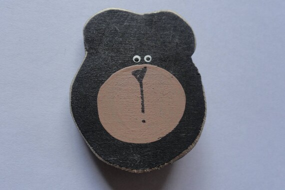 Vintage Handmade Black Bear Wooden Brooch Pin Bro… - image 2