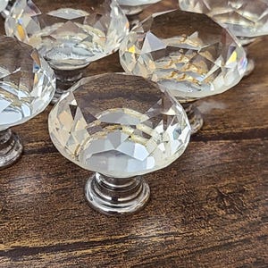 Set of 8 Faceted Glass Crystal Gem Knobs Cabinet Drawer Dresser Pulls