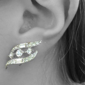 Vintage Coro Silver Tone Rhinestone Clip On Earrings