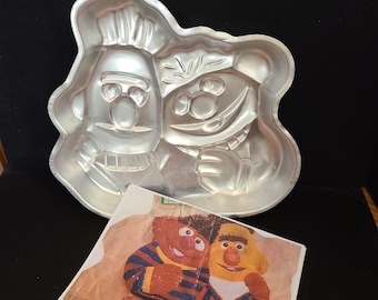 Moule à gâteau Wilton Bert & Ernie : Fête d'anniversaire des Muppets de Sesame Street