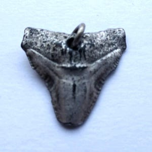 Vintage Small Silver Tone Shark&#39;s Tooth or Arrowhead Charm