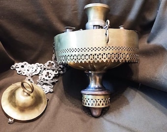Lampe à huile suspendue en laiton du XIXe siècle (lampada) conçue pour différents types de bougies