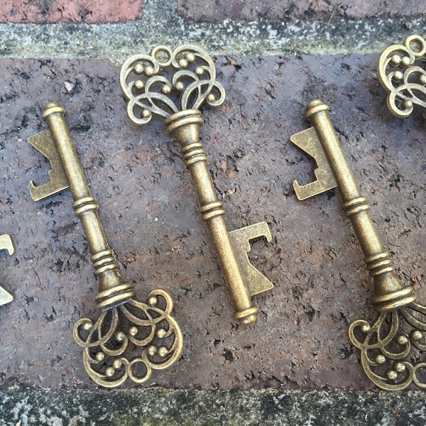 Skeleton Key Bottle Openers Bronze * Antique Key Wedding Favors * Custom Favors * Personalized Vintage Steampunk Key Beer Bottle Opener