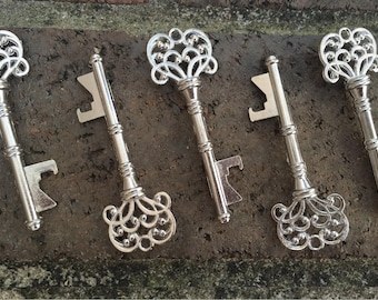 Abridores de botellas con forma de llave de esqueleto de plata * Recuerdos de boda con forma de llave antigua * Recuerdos personalizados * Abridor de botellas de cerveza con forma de llave Steampunk vintage personalizado