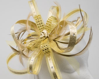 Shimmering gold fascinator with diamante. On a clip, comb or Alice band