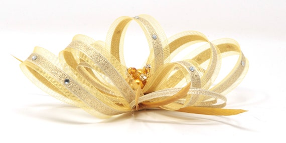 Sparkling Gold Fascinator With Bead 