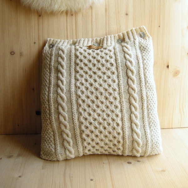 Cableknit cushion cover - aran cushion cover - pure new wool cushion cover - handknit - hygge