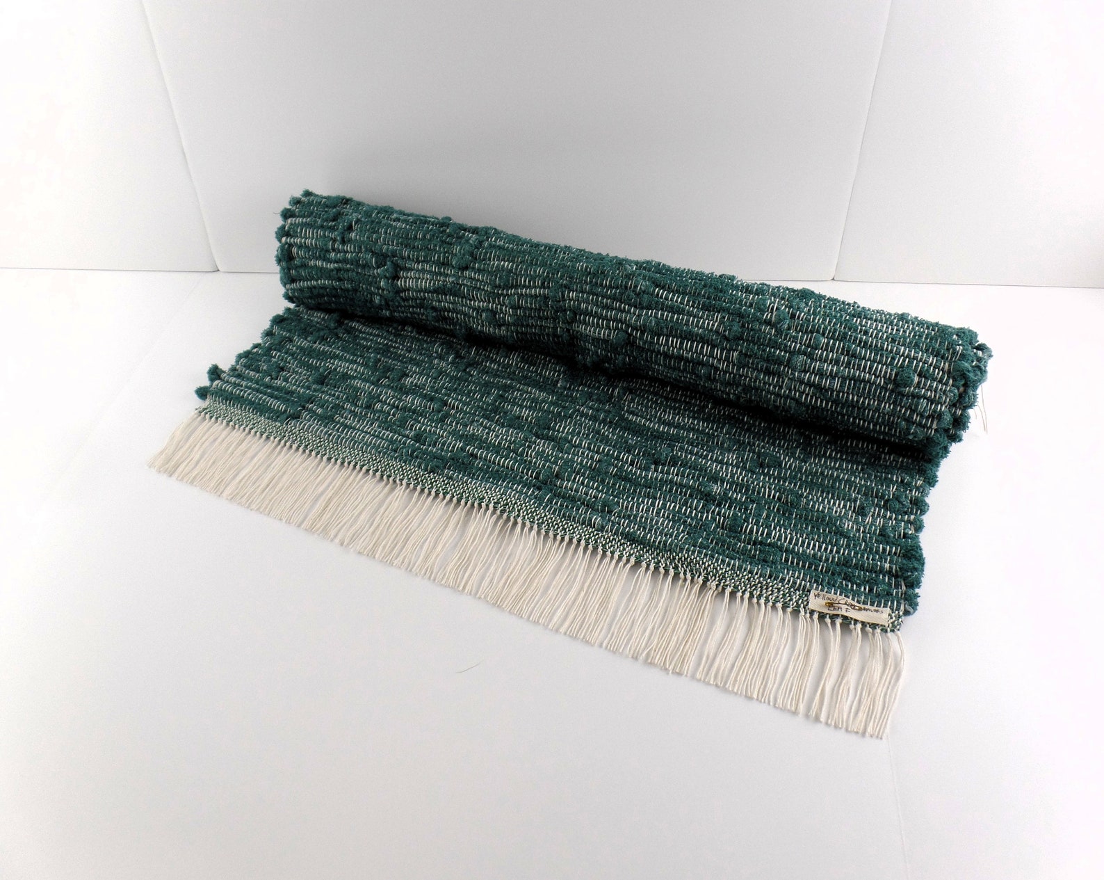 Leaf, Handwoven Green Rag Rug: USA Cotton, Machine Washable (24x36in)