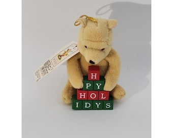 Gund Classic Winnie the Pooh  Christmas small Stuffed Plush w/ Tags Ornament
