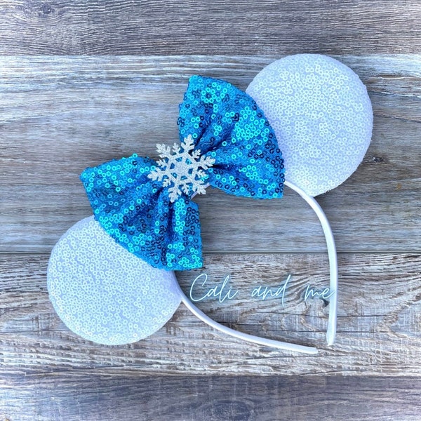 Frozen Ears, Princess Elsa Minnie Ears, Frozen 2 Elsa Minnie Ears, Frozen Minnie Ears, Minnie Mouse Ears, Frozen 2 Ears, Elsa Ears