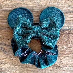 Mouse Ear Scrunchies, Minnie Ear Scrunchies, Mickey Ear Scrunchies, Velvet Hair Scrunchies, Disney Scrunchies, Minnie Ears, Hunter Green