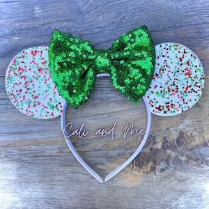 Green Christmas Minnie Ears, Minnie Ears, Christmas Mickey Ears, Holiday Ears, Holiday Mickey Ears, Mouse Ears, Christmas Ears