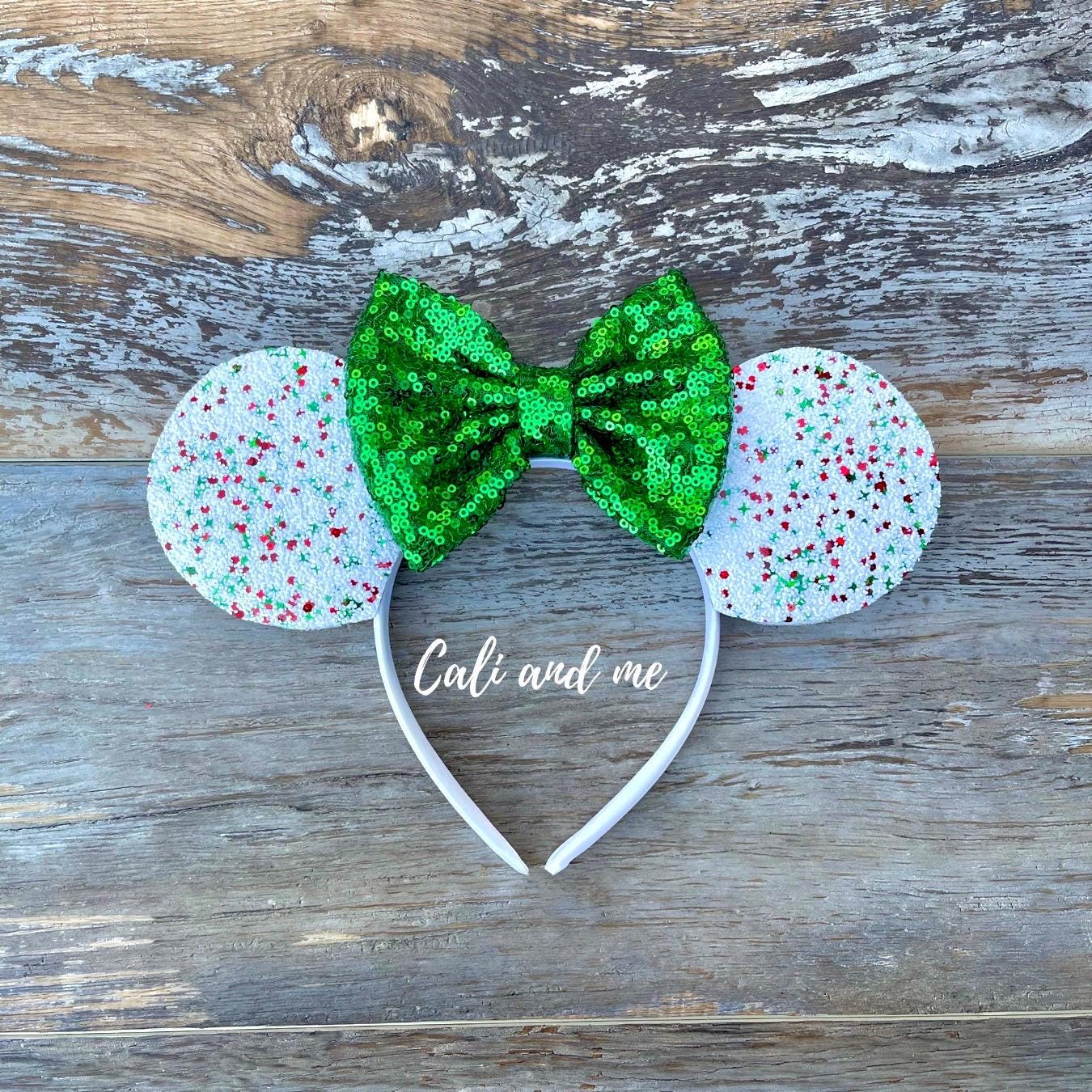 Green Christmas Minnie Ears, Minnie Ears, Christmas Mickey  display picture 2