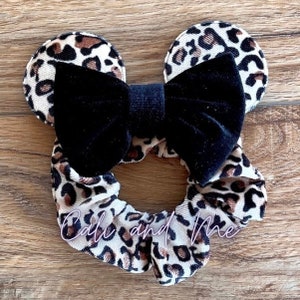 Mouse Ears Scrunchies, Minnie Mouse Scrunchies, Minnie ear Scrunchies, Mouse Ear Hair Scrunchies, Hair Accessories, Disney Scrunchies