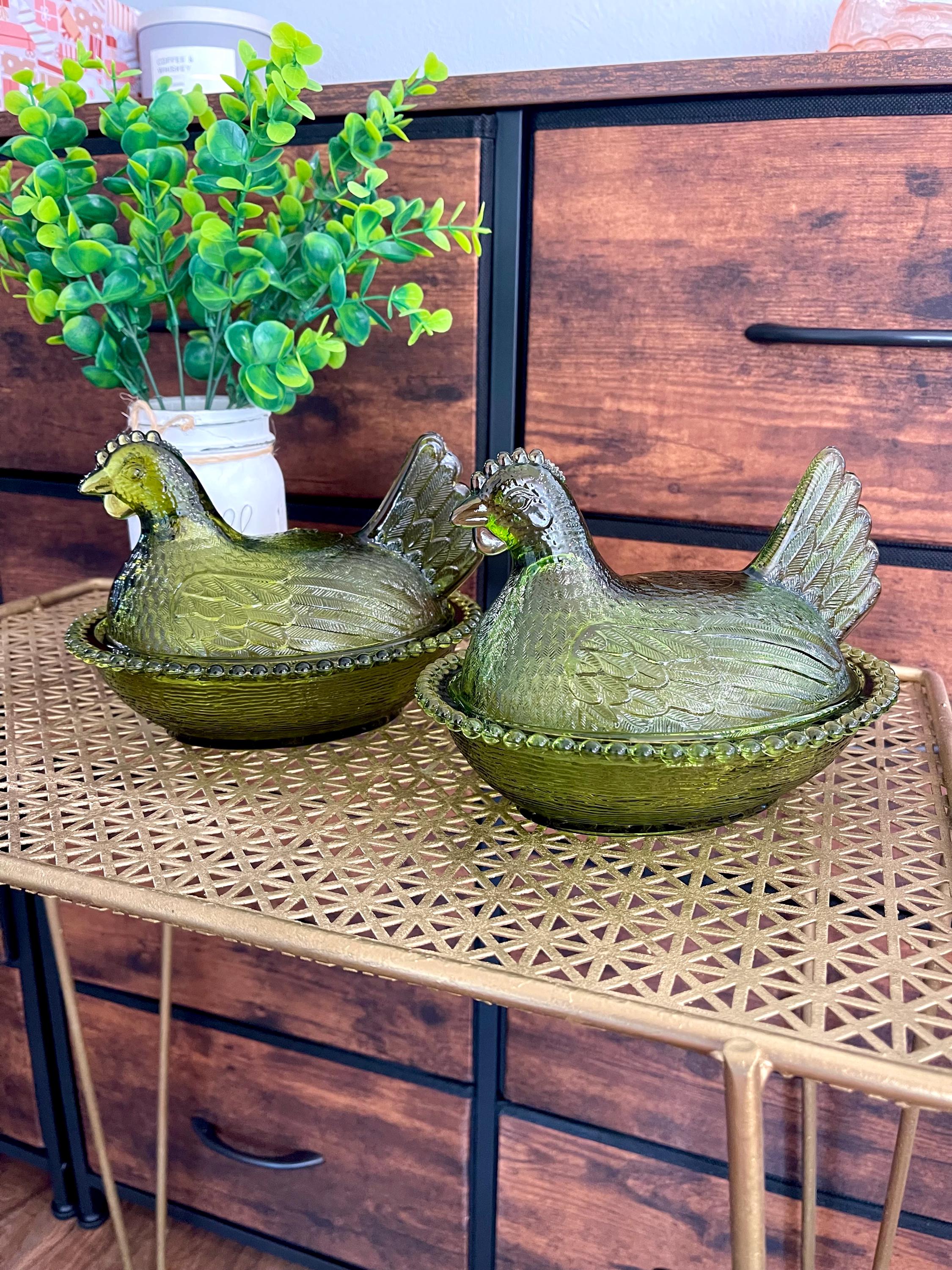 Hen on nest, Indiana glass, Chicken Bowl, Vintage Glass