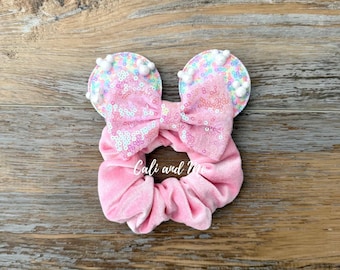 Confetti Pink Minnie Ears Scrunchie, Hair Accessories, Mickey Ears Scrunchie, Minnie Party Favors, Gift Ideas, Minnie Mouse Scrunchie