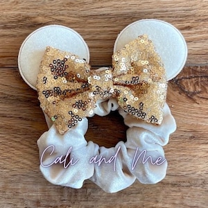 Gold Mouse Ears Scrunchie, Minnie Mouse Scrunchies, Minnie ear Scrunchies, Mouse Ear Hair Scrunchies, Disney Scrunchies, Disney Scrunchie