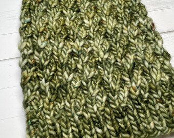 Emerald Hunter Green Cable Knit Spinnaker Beanie