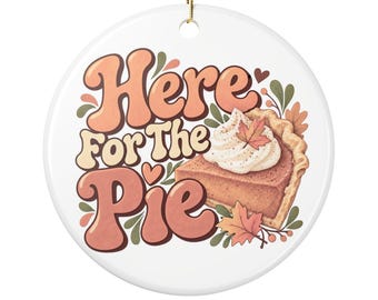 Thanksgiving Pie Ornament - Cozy Gathering