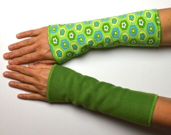 Last pair size M cuffs arm cuffs hand cuffs wrist warmers arm warmers reversible cuffs hand decoration cotton jersey fleece green retro