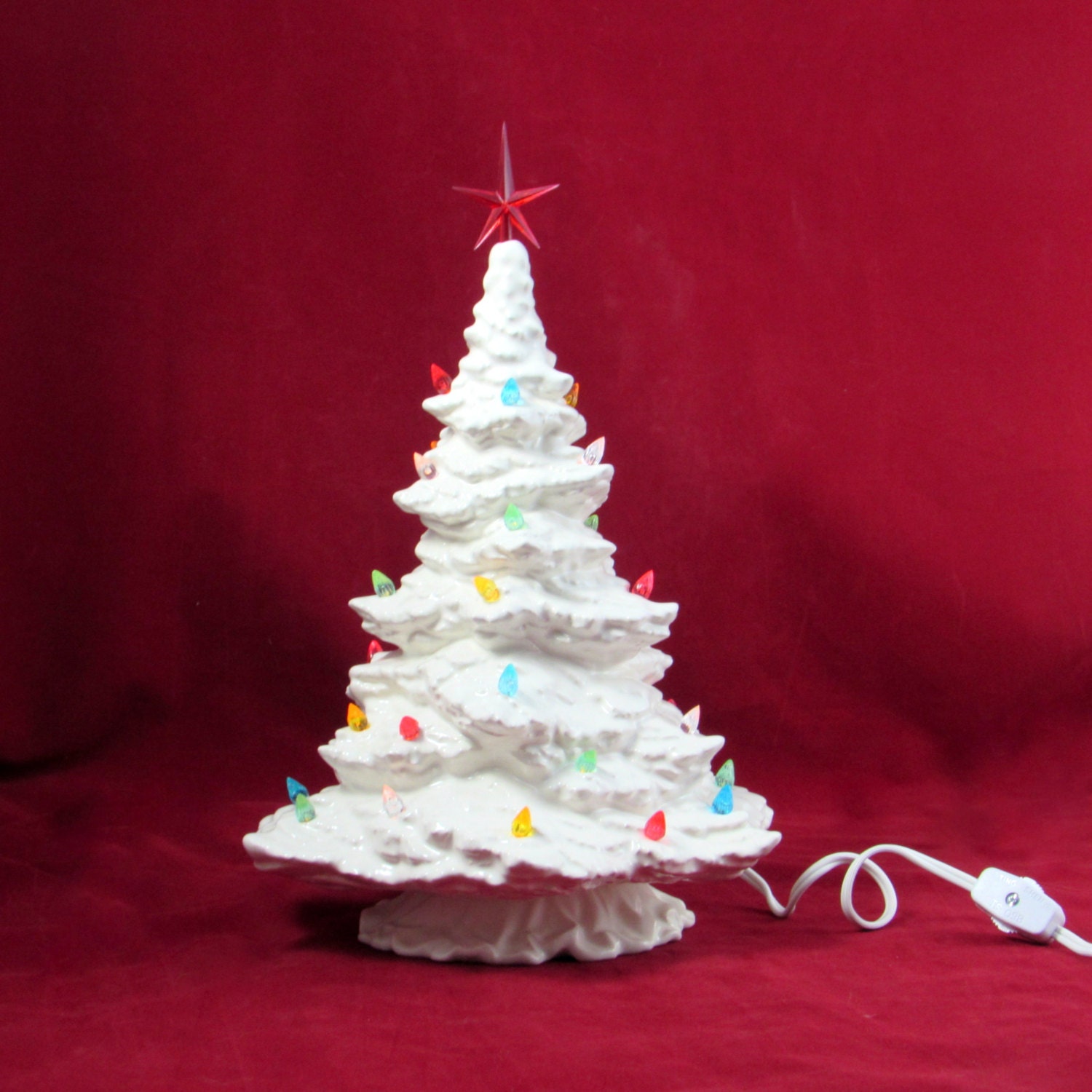 Red Medium Modern Ceramic Christmas Tree Star