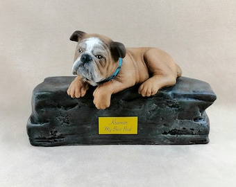 Bulldog urns top