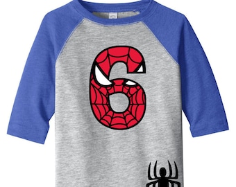 Camiseta raglán de cumpleaños de araña con nombre personalizado