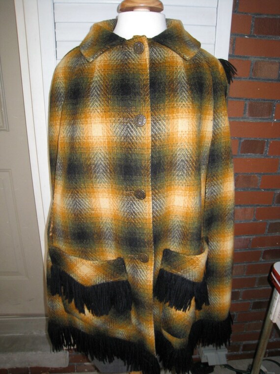 Trego's Westwear Ladies Fringed Plaid Cape