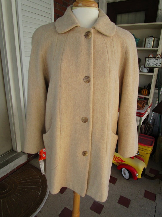 Vintage 1970s "Herman Kay" Ladies Wool Blend Coat