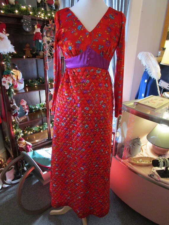1960s Red Quilted/Velour Loungewear