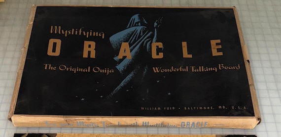 1940s Mystifying Oracle Ouija Board With Box William Fuld