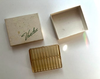 vintage vuedex hinged clear plastic cigarette holder in original box