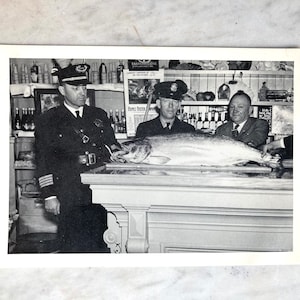 vintage portland oregon oyster bar restaurant advertisement postcard