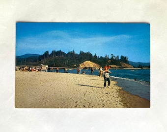 vintage postcard of northwest fishing in taft, oregon siletz bay