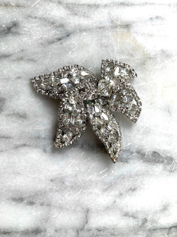 Large vintage rhinestone statement Gem