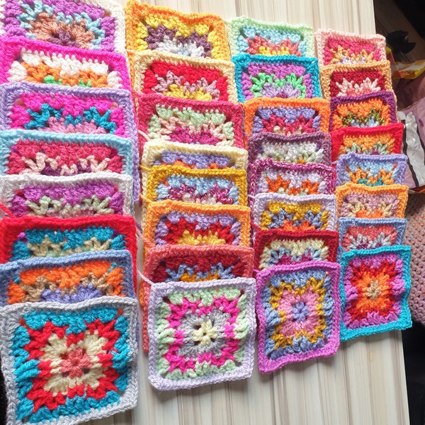 Set of crochet 32csquares