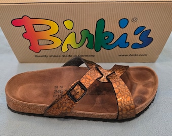 サンダル・ミュール BIRKENSTOCK Women Sandals 1001135MINK Brown Birkenstock Women's Arizona Shimmer Sandals | TYLER'S