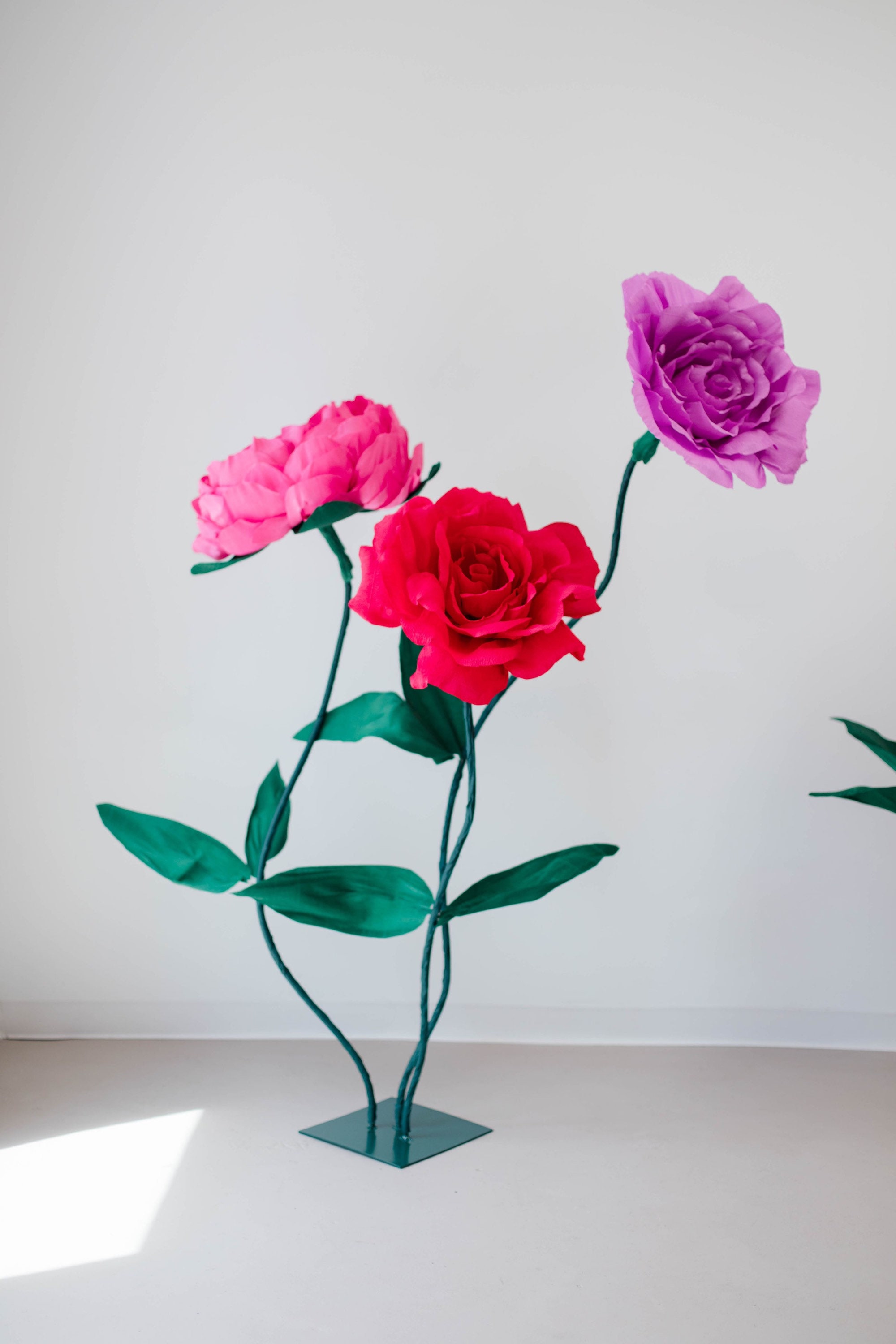 Giant Crepe paper Rose flower for room decor,Flores de papel crêpe