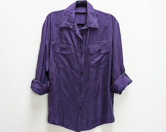 Chemise en soie violette Chemise en soie vintage moyenne Chemise boutonnée en soie violette Chemise boutonnée en soie vintage violette Chemise homme en soie moyenne