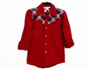 Chemise en flanelle rouge vintage Bouton de flanelle Chemise vers le bas Chemise petite chemise rouge pour hommes Petite chemise en flanelle à carreaux vintage Bouton rouge vers le bas Chemise en flanelle S