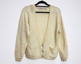 White Cardigan Vintage Mohair Cardigan White Sweater Medium Women&#39;s Cardigan White Knit Cardigan Vintage Cardigan Mohair Sweater Medium Knit