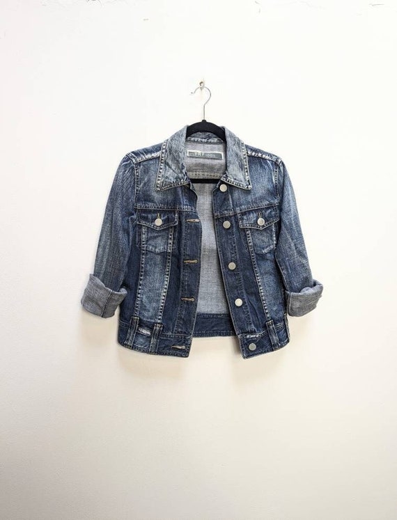 dollhouse Women's Basic Slim Fit Denim Jacket, Small at Amazon Women's Coats  Shop