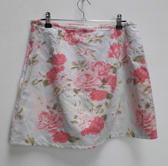 Floral Mini-Skirt Vintage Pink Floral Skirt High … - image 3